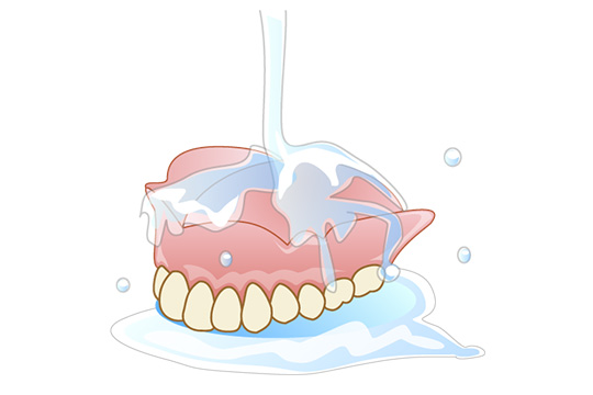 流水で洗う